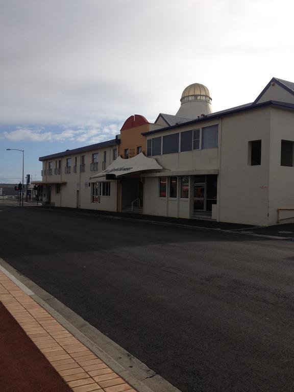 The Lighthouse Hotel アルバーストン エクステリア 写真